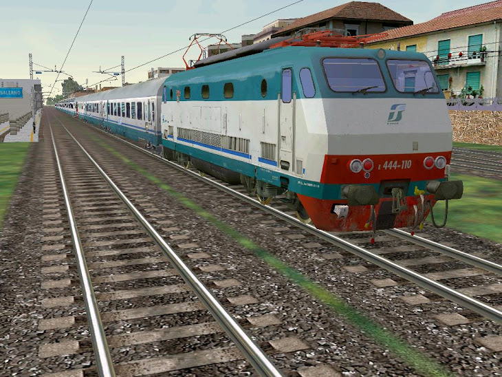 e444r treno intercity capodimonte