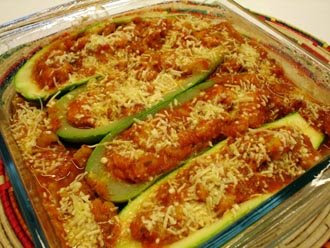 Uma Pitada De Sabor E Amor: Abobrinha à parmegiana com carne moída