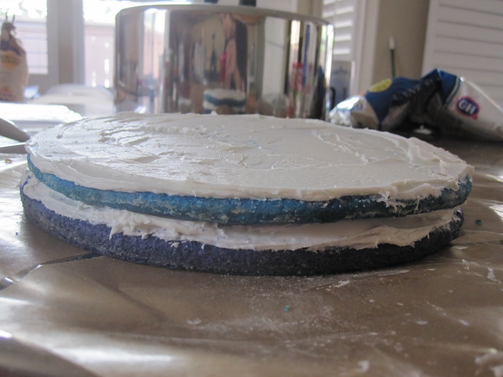 eat more cupcakes... Rainbow Cake!!! (Whisk Kid)