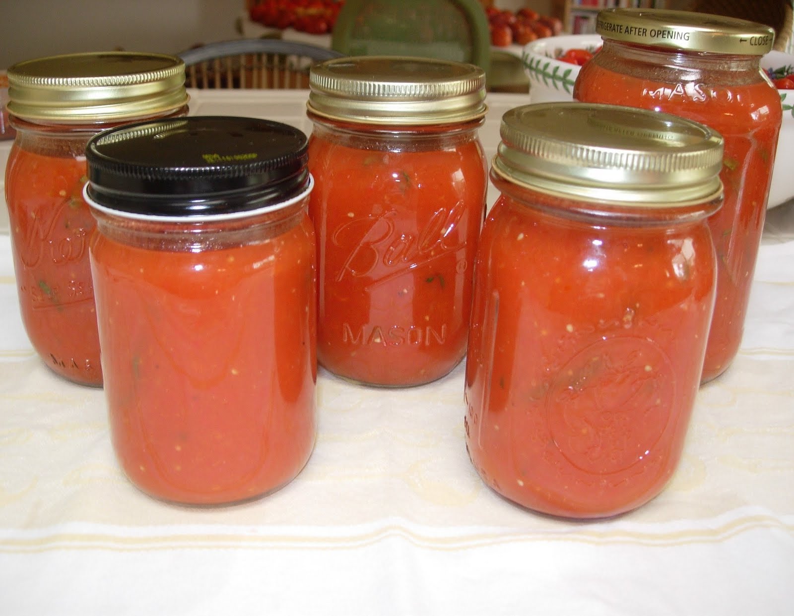 Thyme In A Bottle Roasting Roma Tomatoes for Freezing or Canning