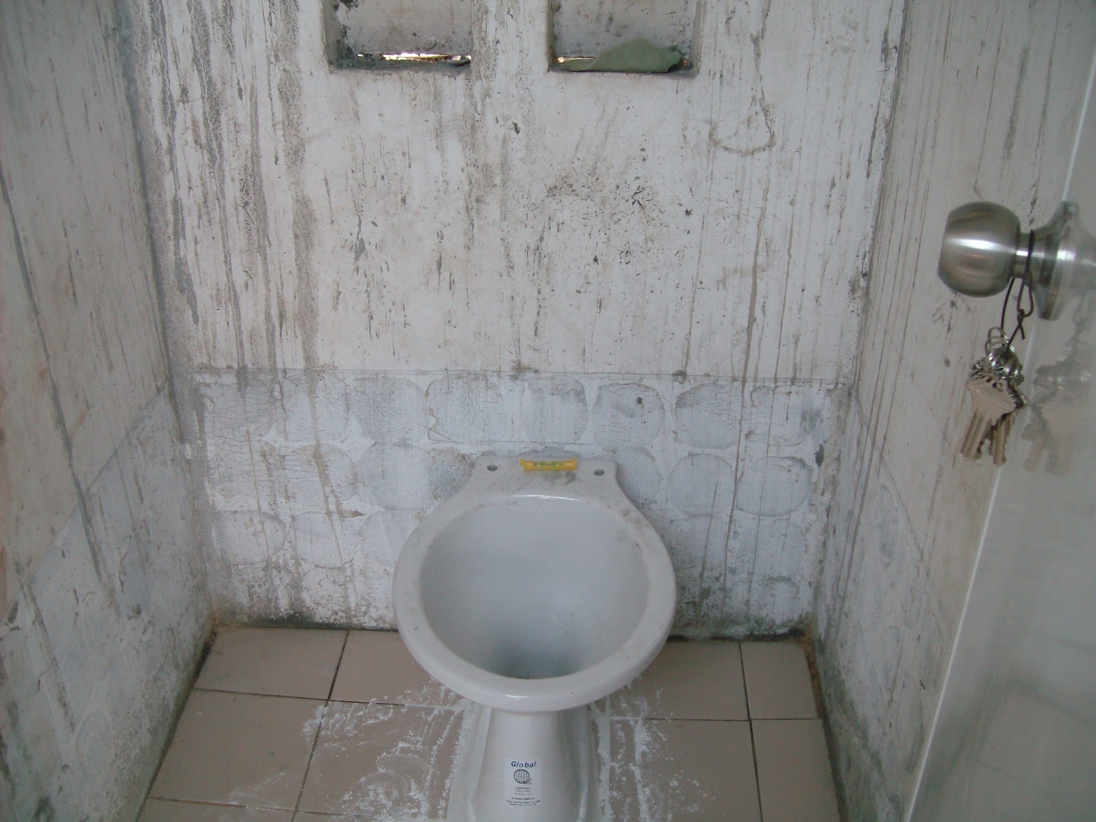 The Philippine Alliance Cebu SALUPA COMMUNAL TOILET 95 COMPLETE