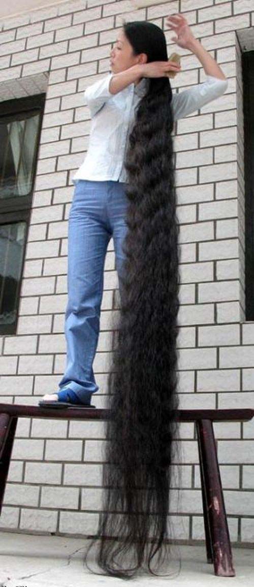 Longest Hair Women in the World ~ FuNs iNSiDe