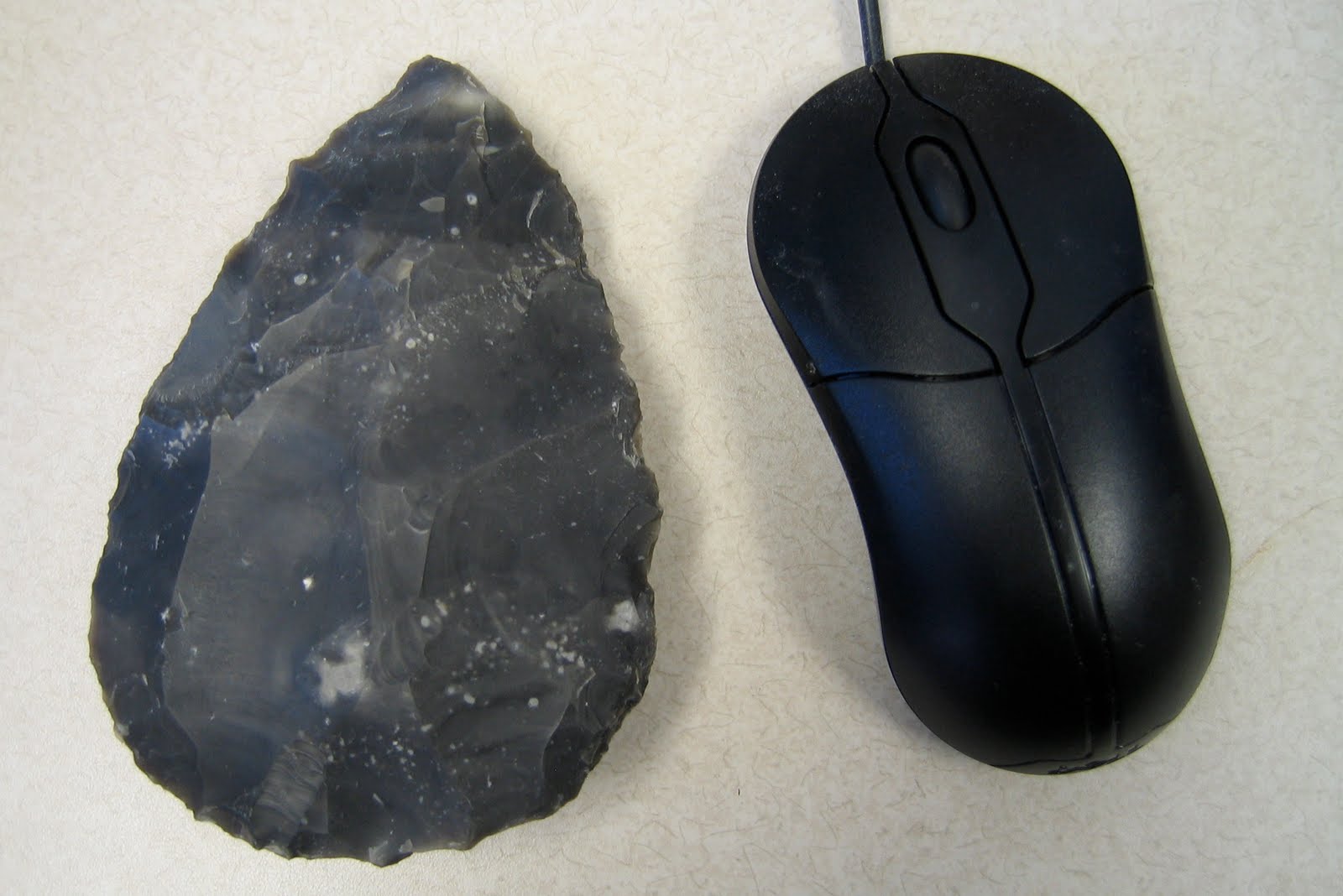 [axe-mouse-cclark.jpg]