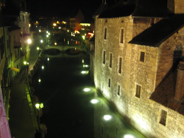 [IMG_0400.JPG]