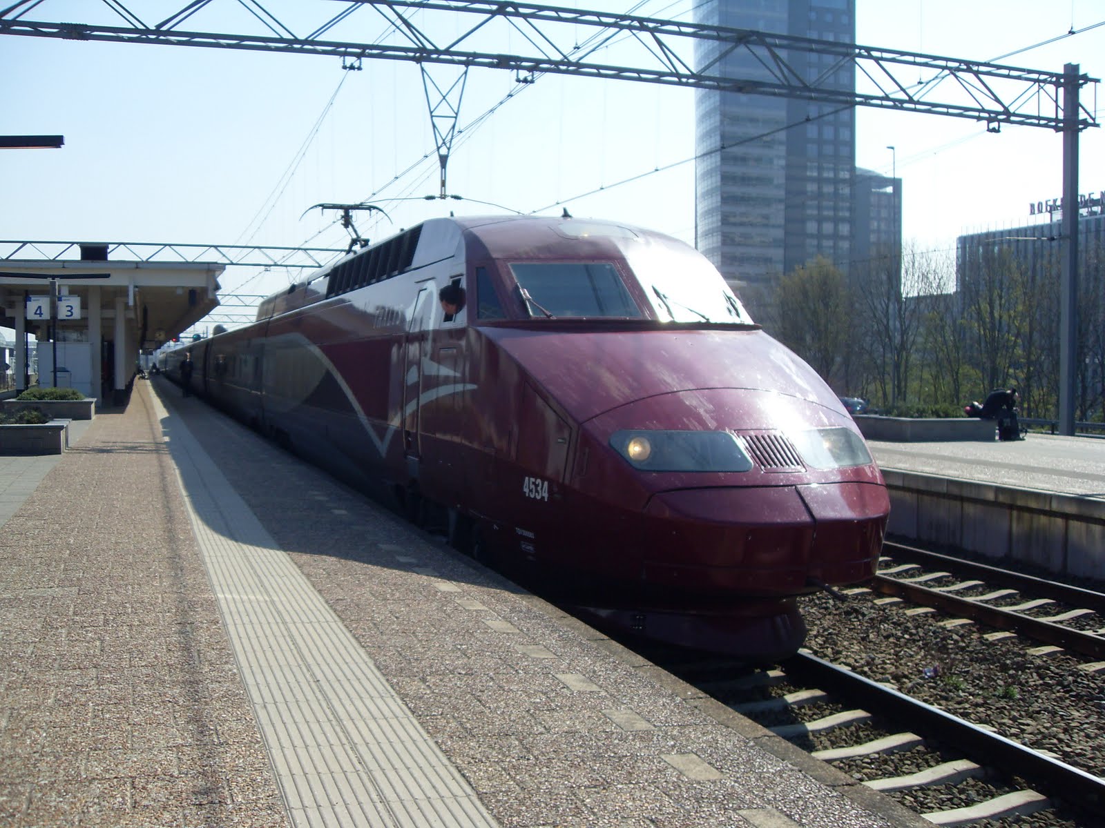 4534 thalys amsterdam zuid wtc