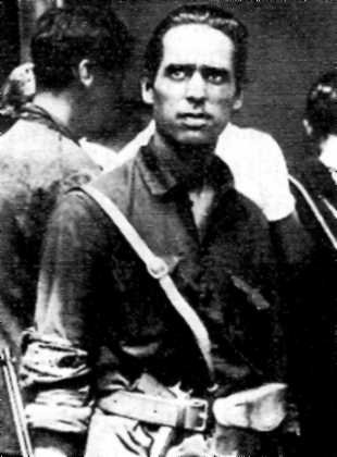 [Helios+Gomez+comisario.jpg]