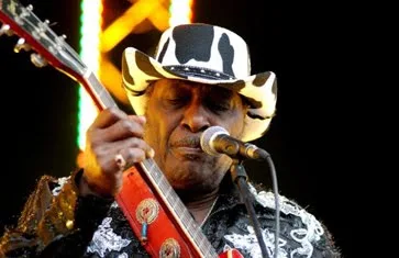 Eddy "O Chefe" Clearwater: O Rei do Blues de West Side, Chicago