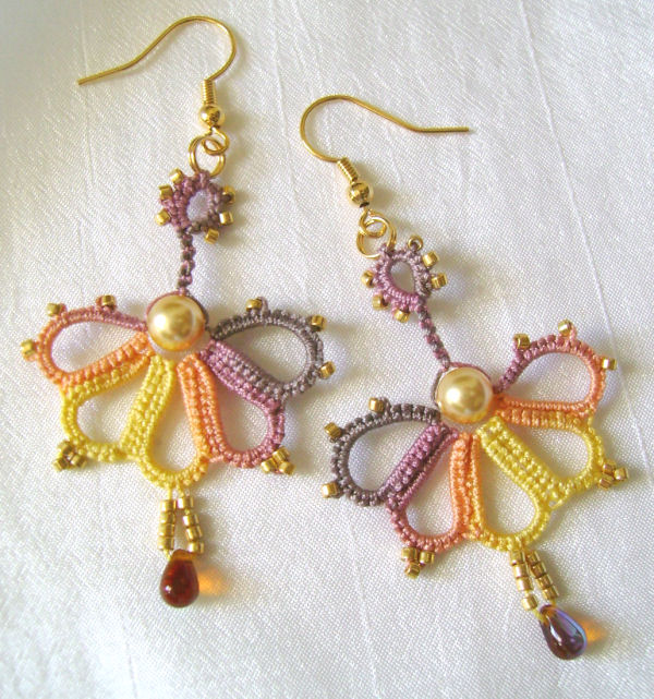 [Carnival_earrings_2.jpg]