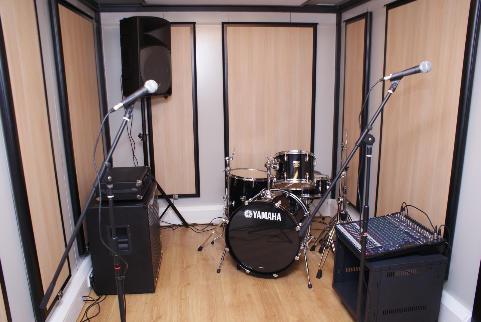 Amadeus Equipment & Acoustics Glasgow Music Studios