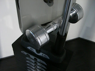 Axlar+extra+vikt - Styrketräningspass för bröst, axlar och triceps