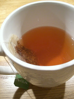 Te+i+mugg - Friggs Sweet Applepie te - ett gott rooiboste