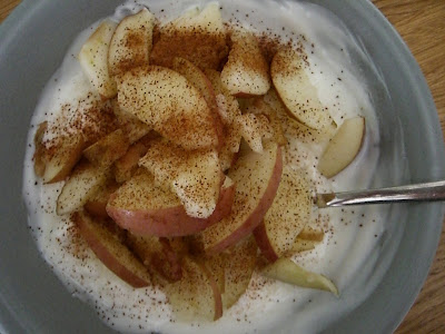 Kvarg+Yoghurt+%C3%84pple+Kanel - Bra mejeriprodukter från Lidl