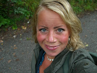 Karin+glad+och+n%C3%B6jd - Härlig fredagskänsla!