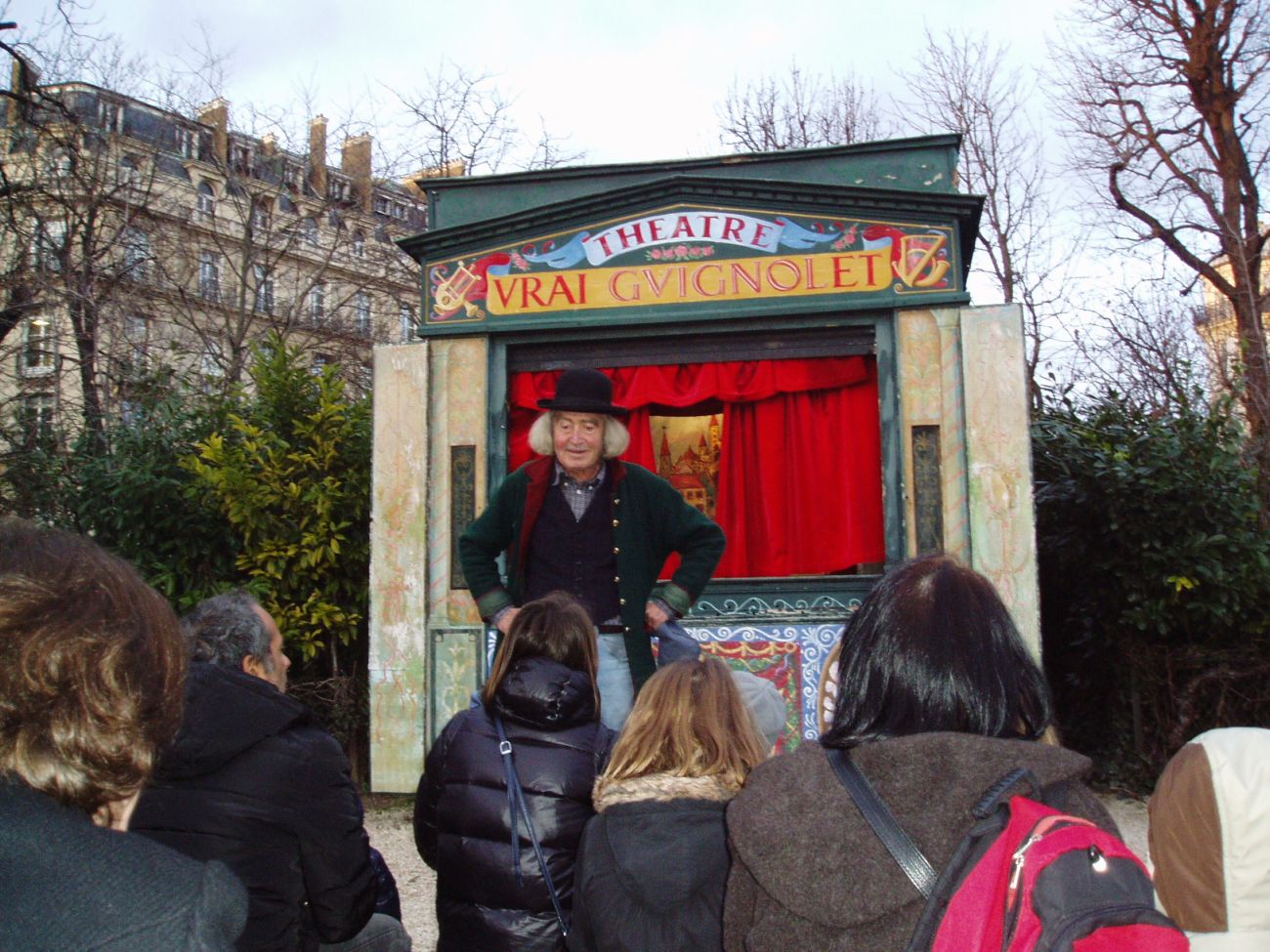 Rutas de Polichinela Les des Champs Élysées