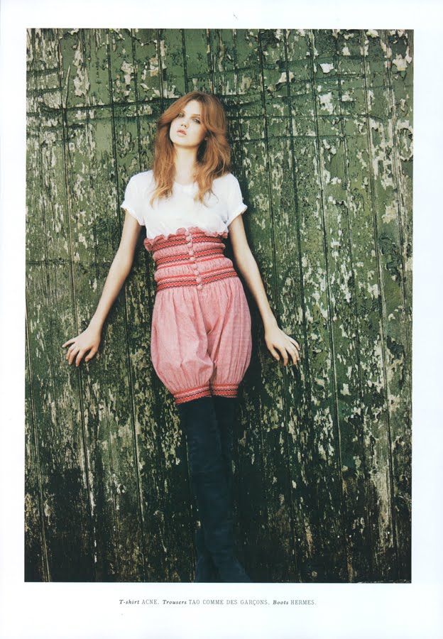 [Lindsey_Lula_Mag4.bmp]