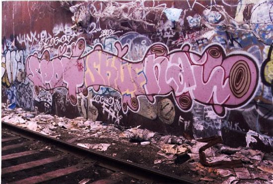 Graffiti on the wall: Graffiti Gen Graffiti Creator