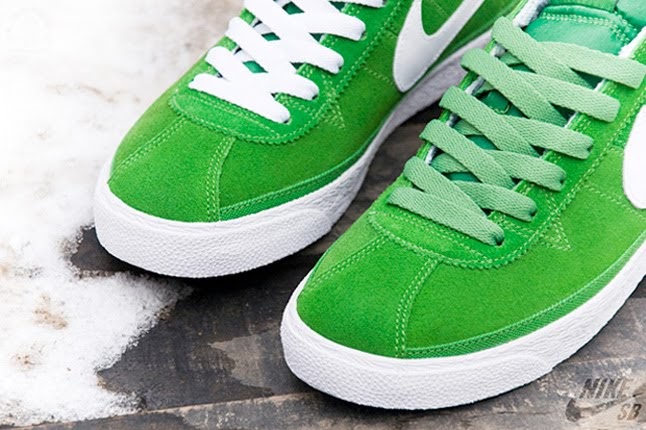 kermit the frog nikes