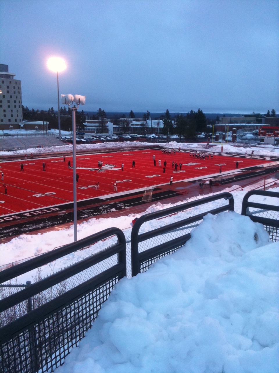 Fryman From The Sideline: Blogging from snowy Cheney, WA