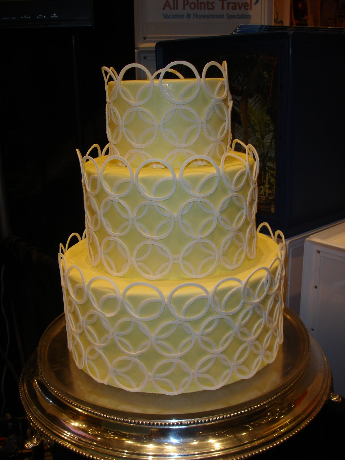 Ambrosia! Exquisite Wedding Cakes New cake displays