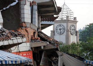 A heartbreaking moment of China SiChuan earthquake