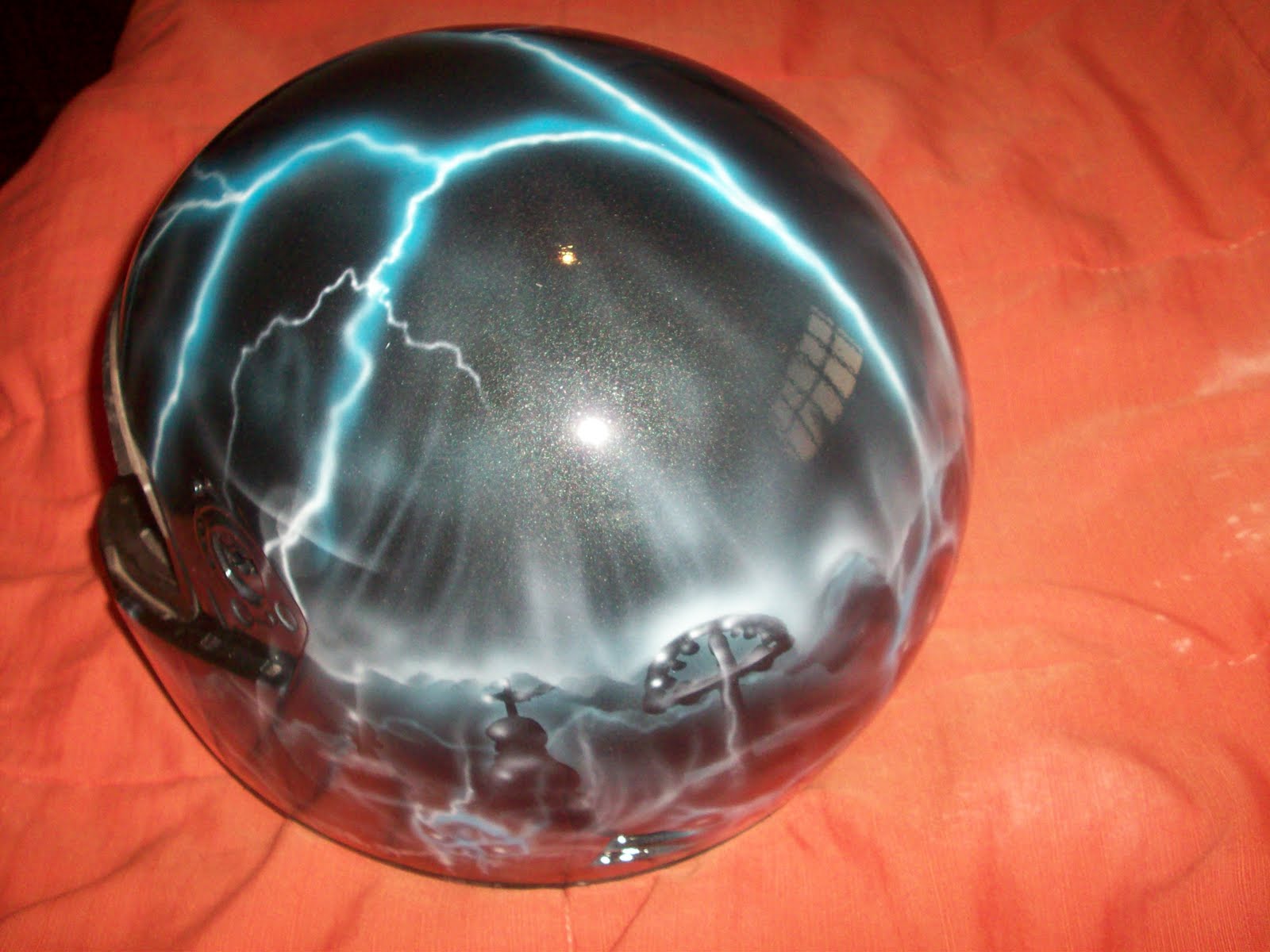 MANICOMIO CUSTOM PAINT pinturas aerograficas: RAYOS