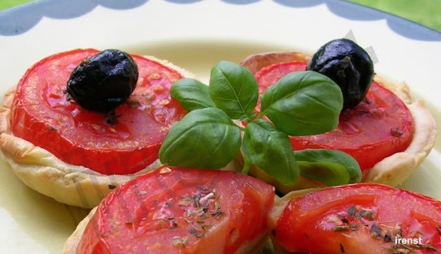 Irène`s Leckereien♥: Tomaten-Oliven-Törtchen
