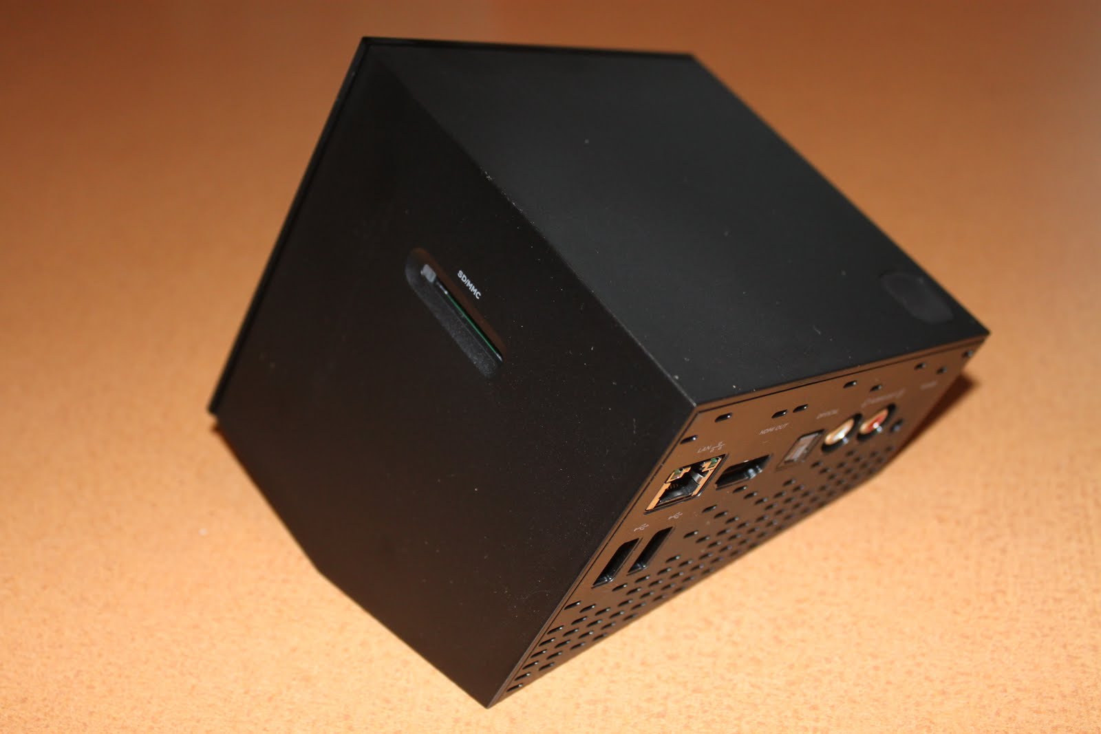 Stereowise Plus DLink's Boxee Box Review