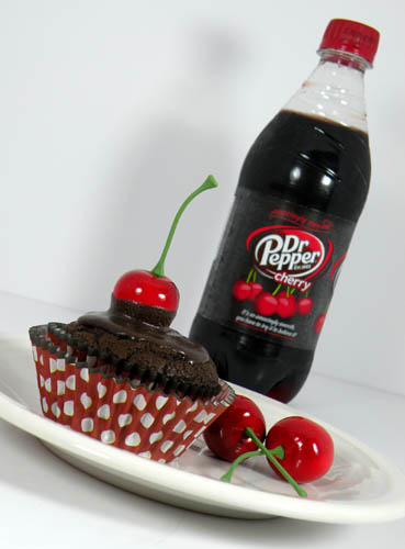 [CherryDPCupcakes3.jpg]