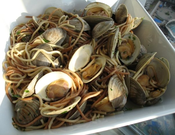 [5932_102151576325_527216325_2588989_7147412_n.jpg]