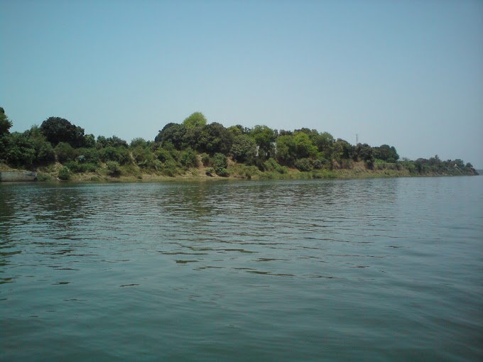 On the banks of River Narmada - Shuklatirth