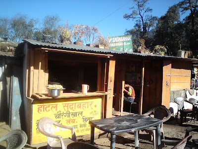 The humble dhaba where I had my breakfast - Chowrangikhal, en route to Badrinath from Uttarkashi