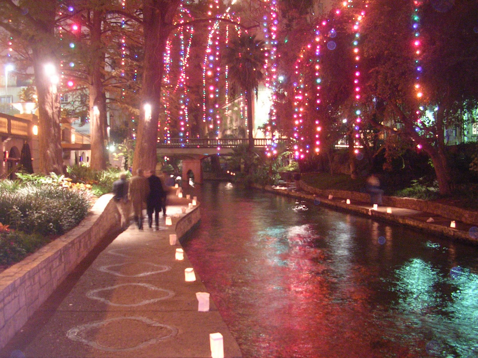 Hidden Valley RV, a Little Piece of Country in San Antonio Holidays on