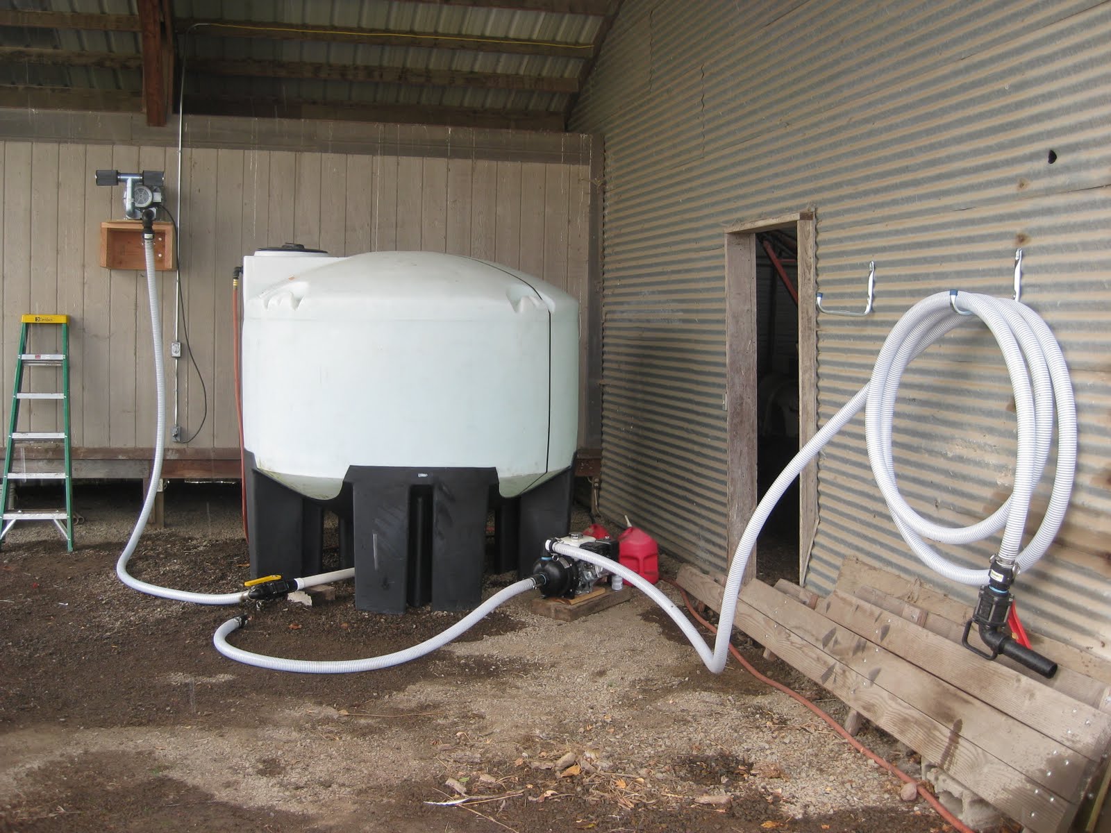 A Conventional Farm Transitions to Organic. Building a compost tea brewer