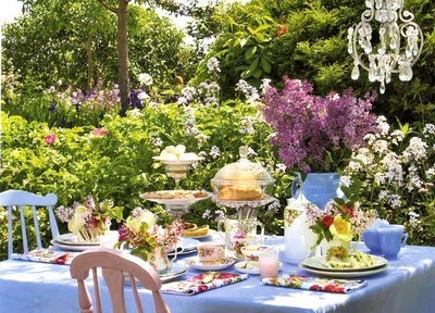 [cl-vintage-table1.jpg]