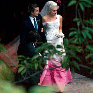 Weddings | Gwen Stefani Wedding Dress | Cool Chic Style ...