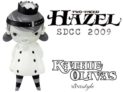MINDstyle - San Diego Comic Con 2009 Exclusive 9 Inch Two-Faced Hazel Mono Colorway by Kathie Olivas