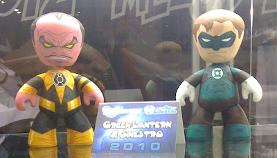 FIRST LOOK: DC Comics Green Lantern & Sinestro Mez-Itz Vinyl Figure 2 Pack