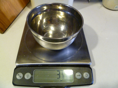 Cookistry: How to use a scale for baking and cooking