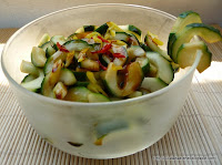 Salata de castraveti asiatica