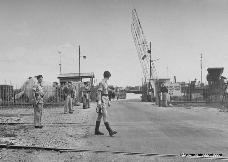 Haifa port-British checkpoint