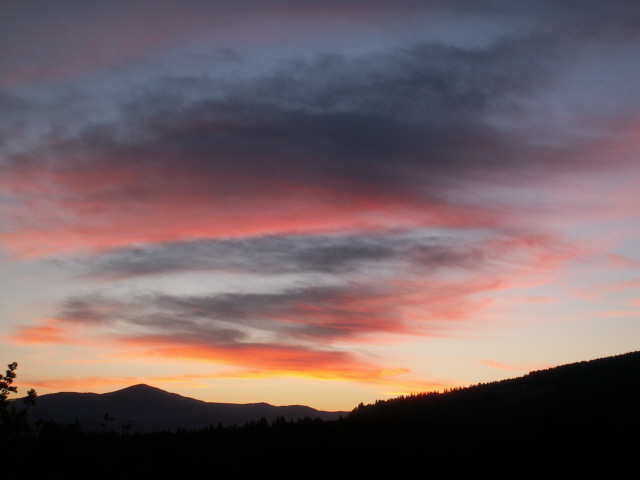 [GorgeSunset097.JPG]