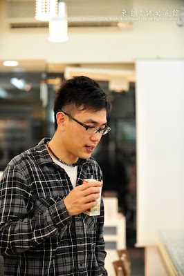 小巨蛋門市.丹麥LINDBERG在台最大店中店-光明分子.眼鏡