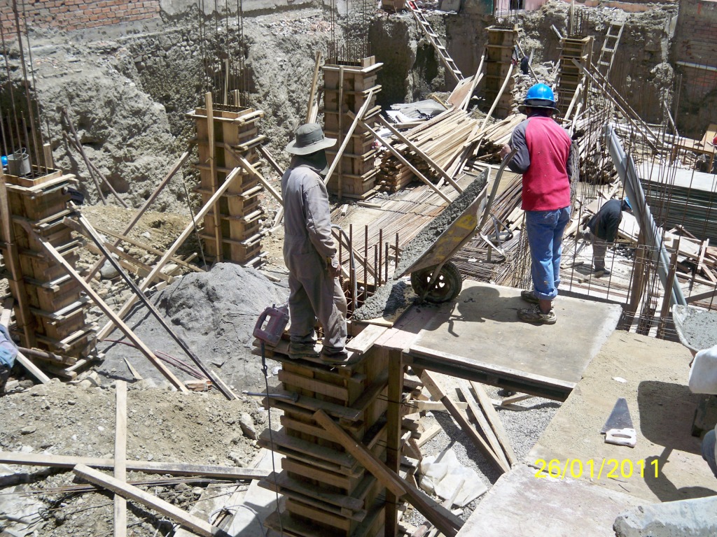 EDIFICIO SKY TOWER - LA PAZ: Columnas Fundación a Sotano 1