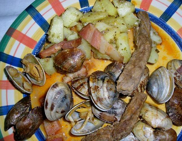 [TIRASDENOVILHOCOMAMEIJ0AS003.jpg]