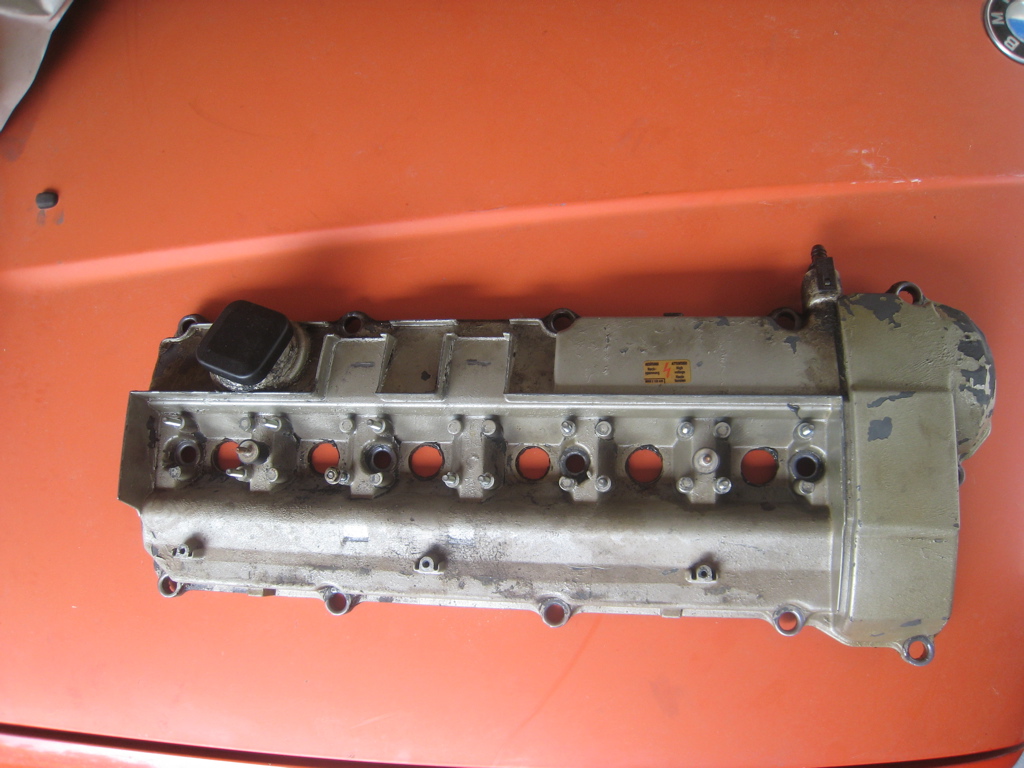 M3 PINK Powder Coating Valve Cover Action