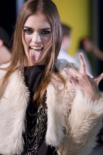 [n1215803904_369176_275442.jpg]