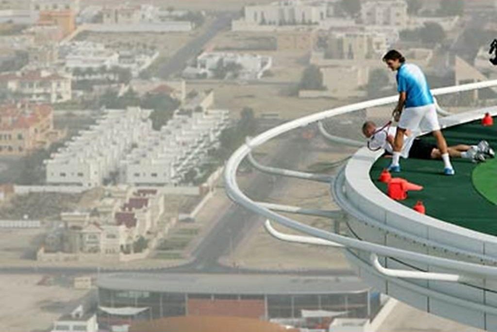 [tennis+dubai3.JPG]