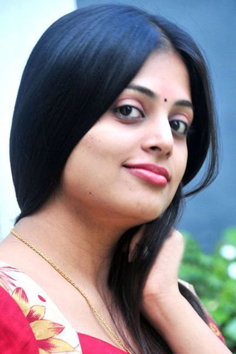 [Sindhu-Menon-red-hot+(4).jpg]