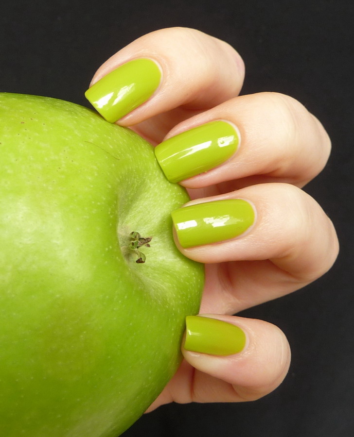 Beautiful Nail Art: OPI Who The Shrek Are You? (Shrek Forever After ...