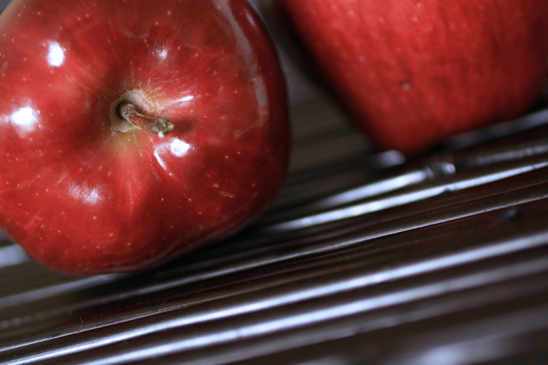 [apple+red+1.jpg]